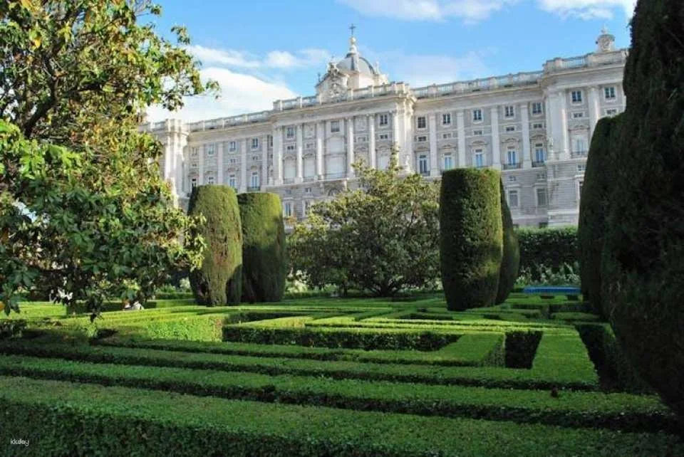 Guided tour of the Royal Palace of Madrid