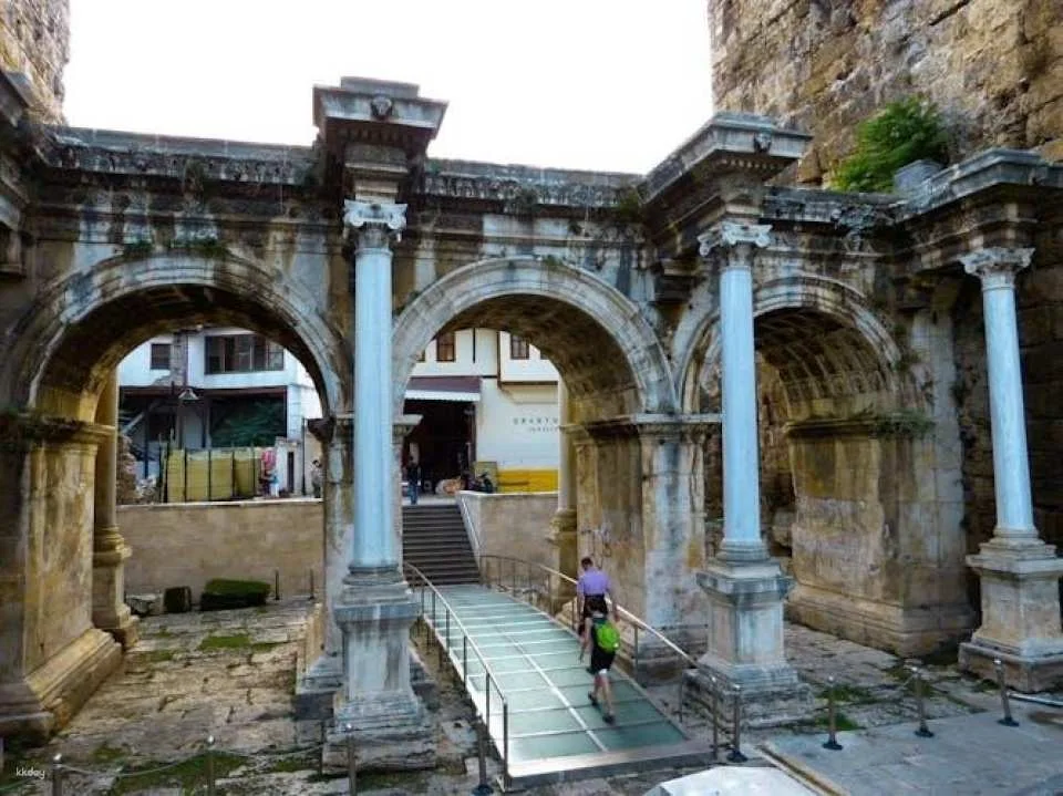 Half-Day Perge and Antalya Museum with Private Guide