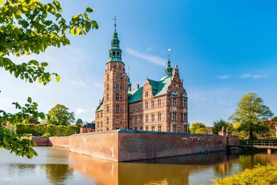 Copenhagen Pass with hop-on hop-off bus, cruise, and Tivoli Gardens