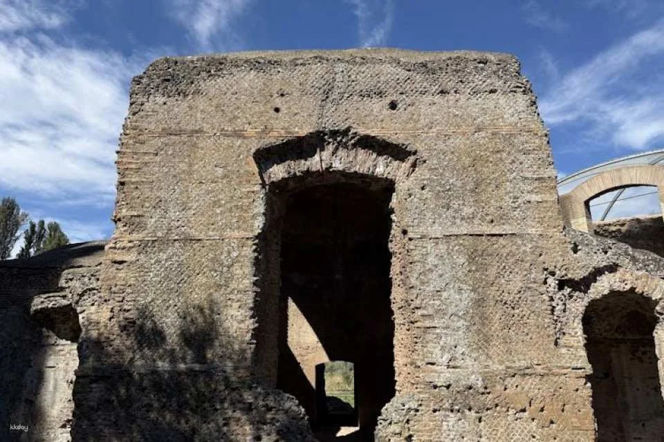 Tivoli and its Villas Guided Tour from Rome with Meeting Point