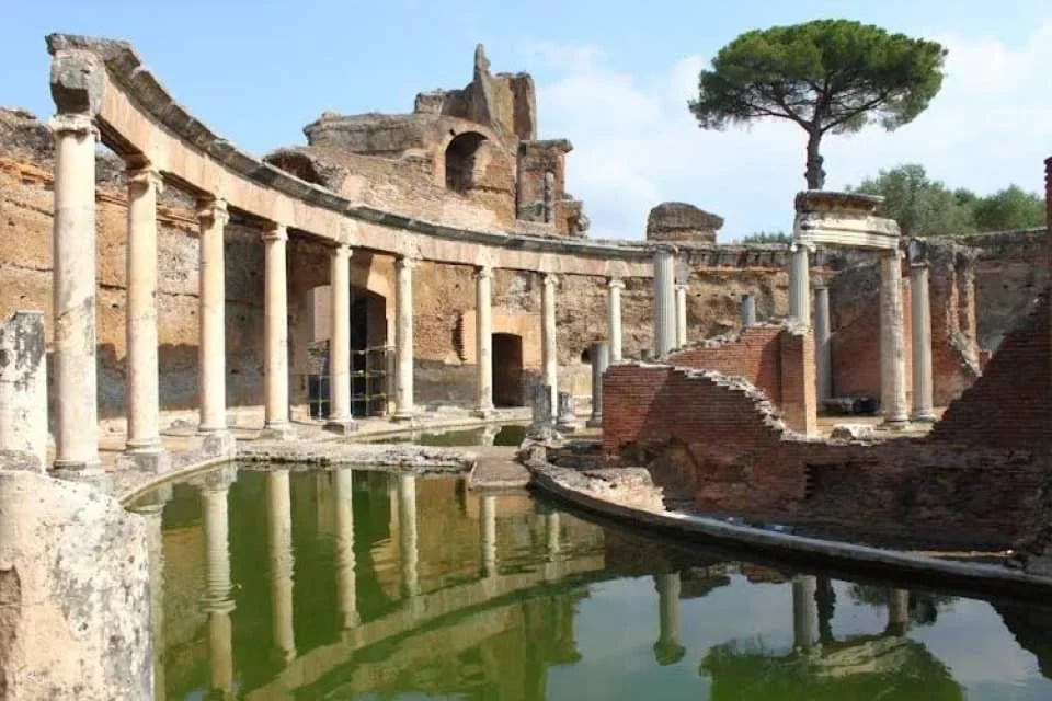 Tivoli and its Villas Guided Tour from Rome with Meeting Point