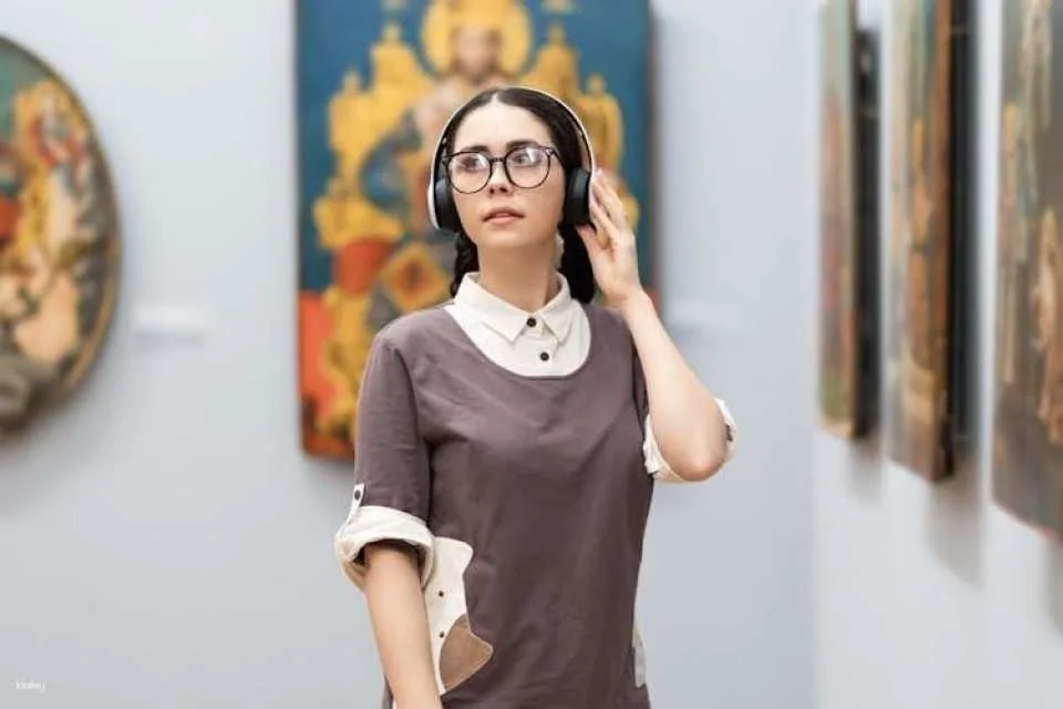 Self-guided audio tour at the Gemäldegalerie in Berlin