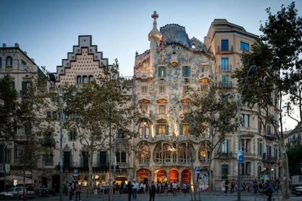 Barcelona Modernist architecture walking tour (612033)
