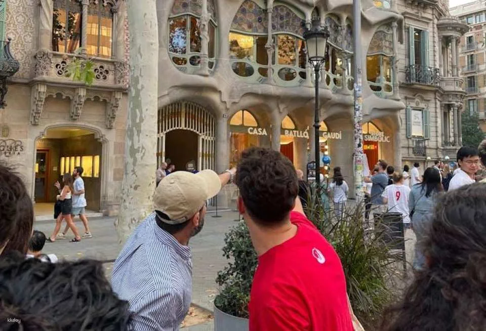 Barcelona Modernist architecture walking tour