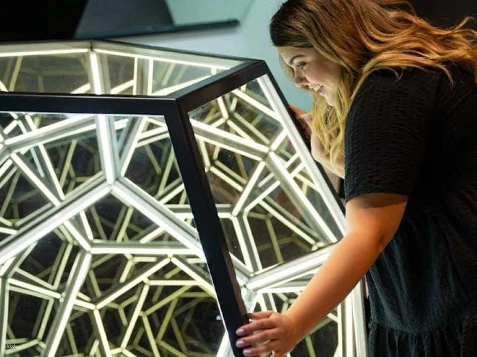 Entrance tickets to the Museum of Illusions in Valencia