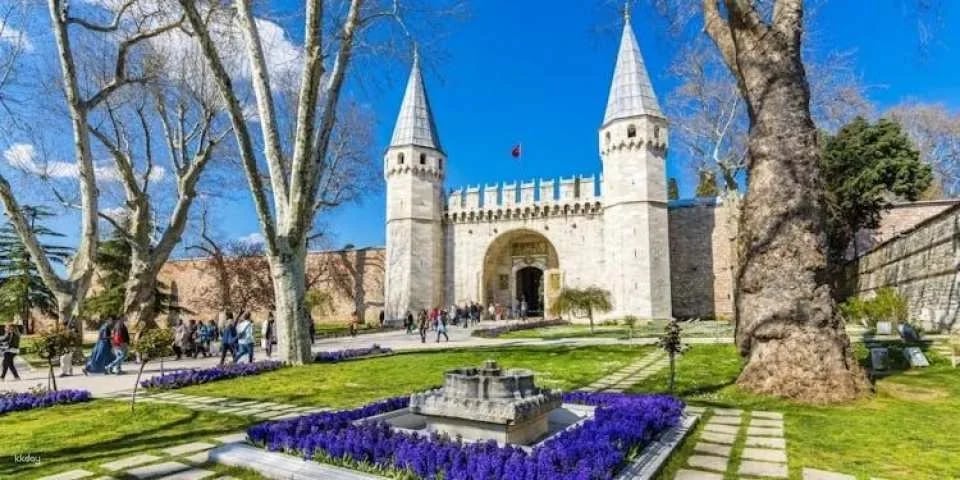 Istanbul Tourist Pass Skip-the-Line Entry to 100+ Attractions