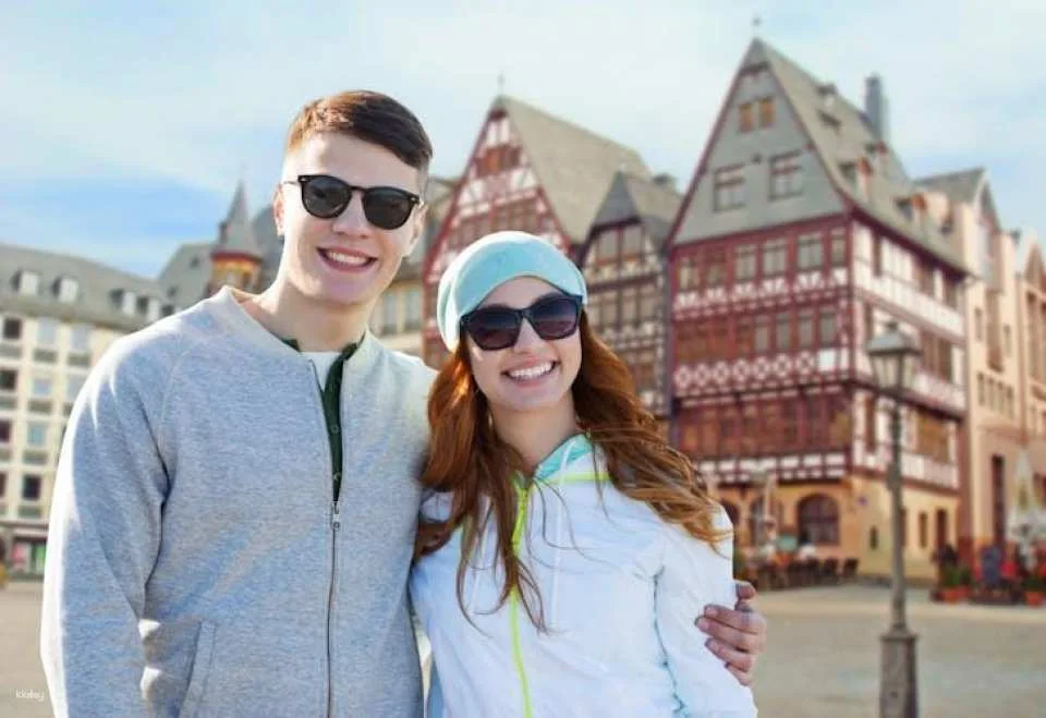 Heritage of Frankfurt private walking tour for couples