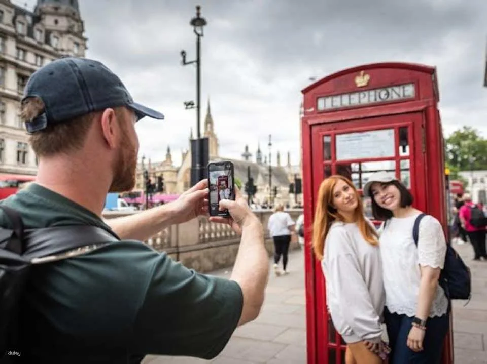 Houses of Parliament and Westminster Walking Tour