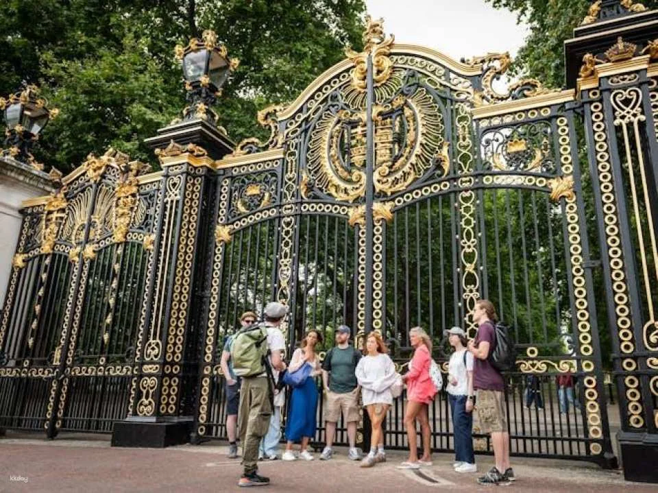 Westminster Walking Tour and London Eye Tickets