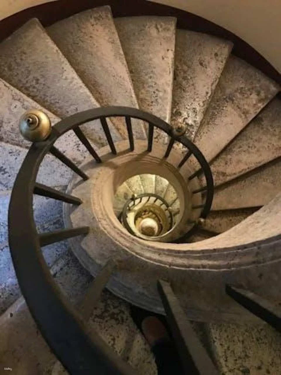 Santa Maria Maggiore and Liberian Museum small group tour