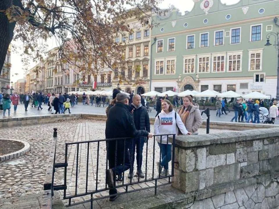 Guided Walking Fun Tour in Old Town with a Local