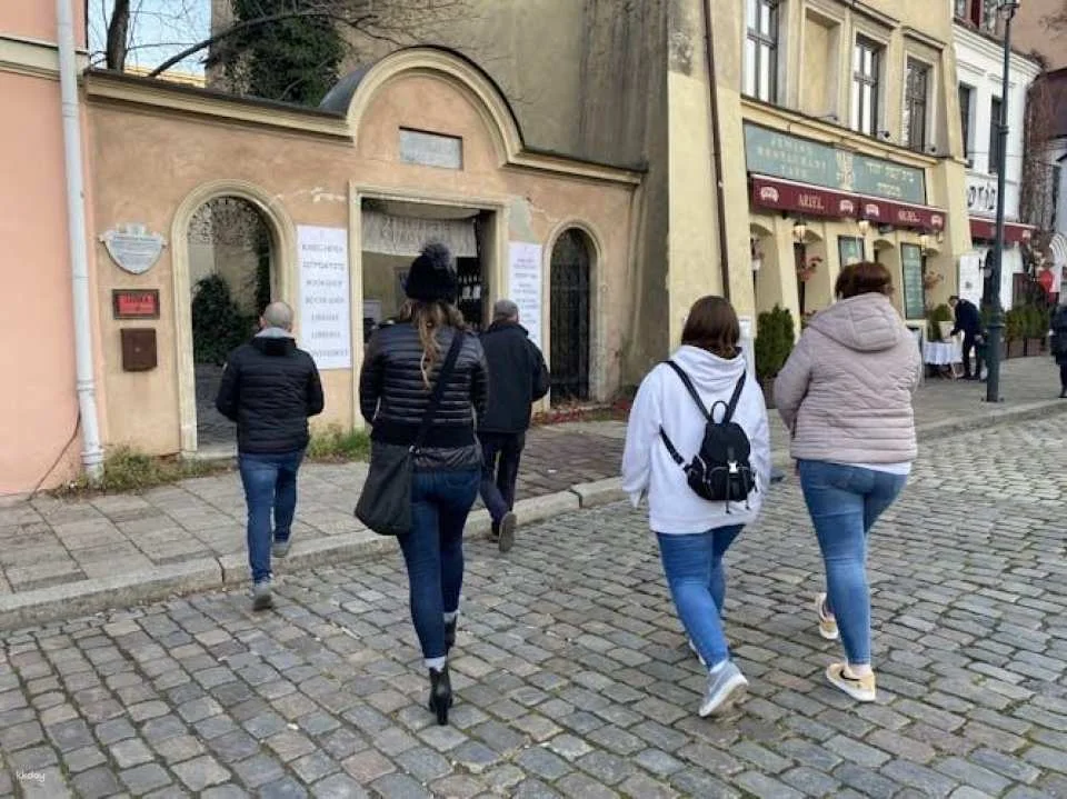 Guided Walking Fun Tour in Old Town with a Local