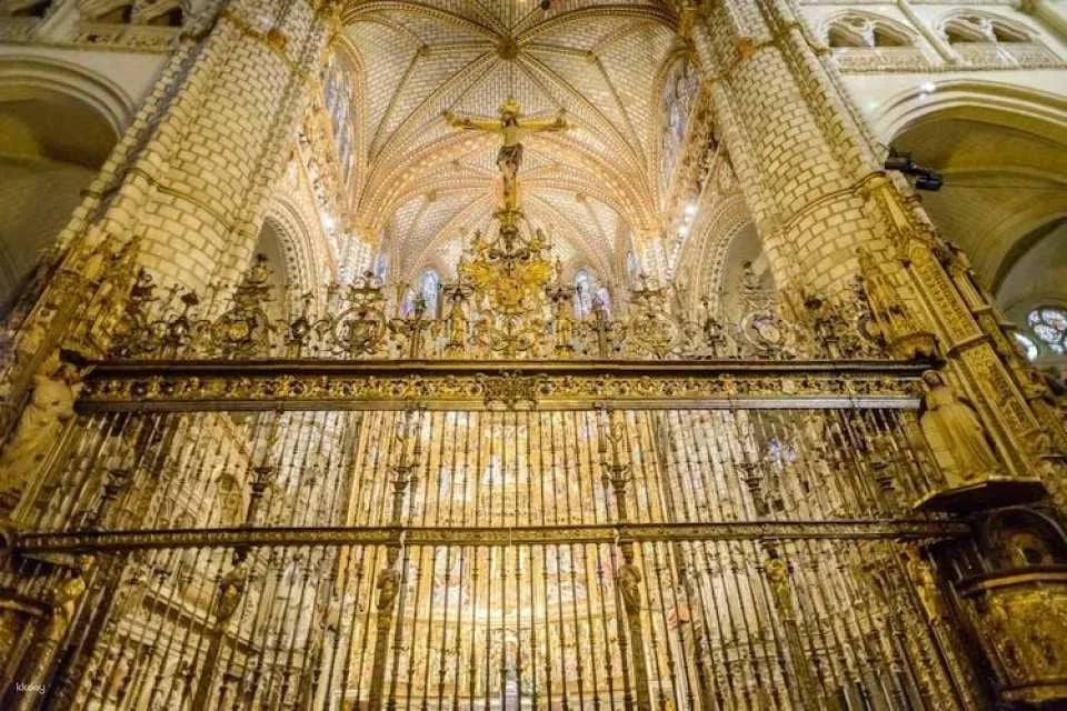 Segovia, Ávila and Toledo tour from Madrid