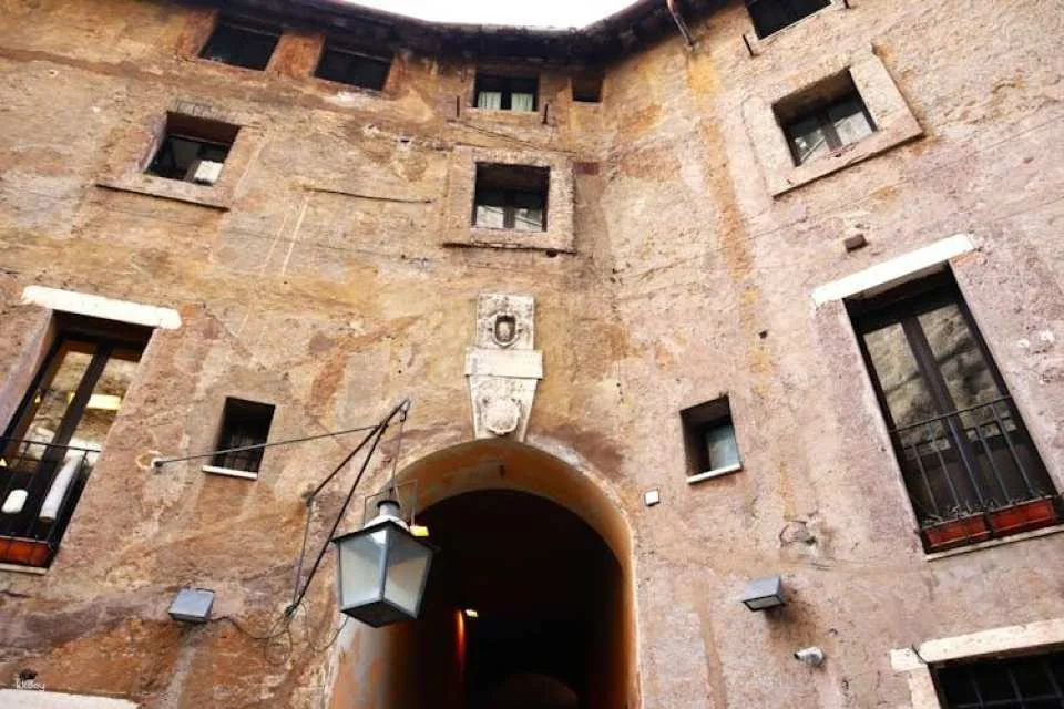 Access to Castel Sant'Angelo with multilingual audio guide