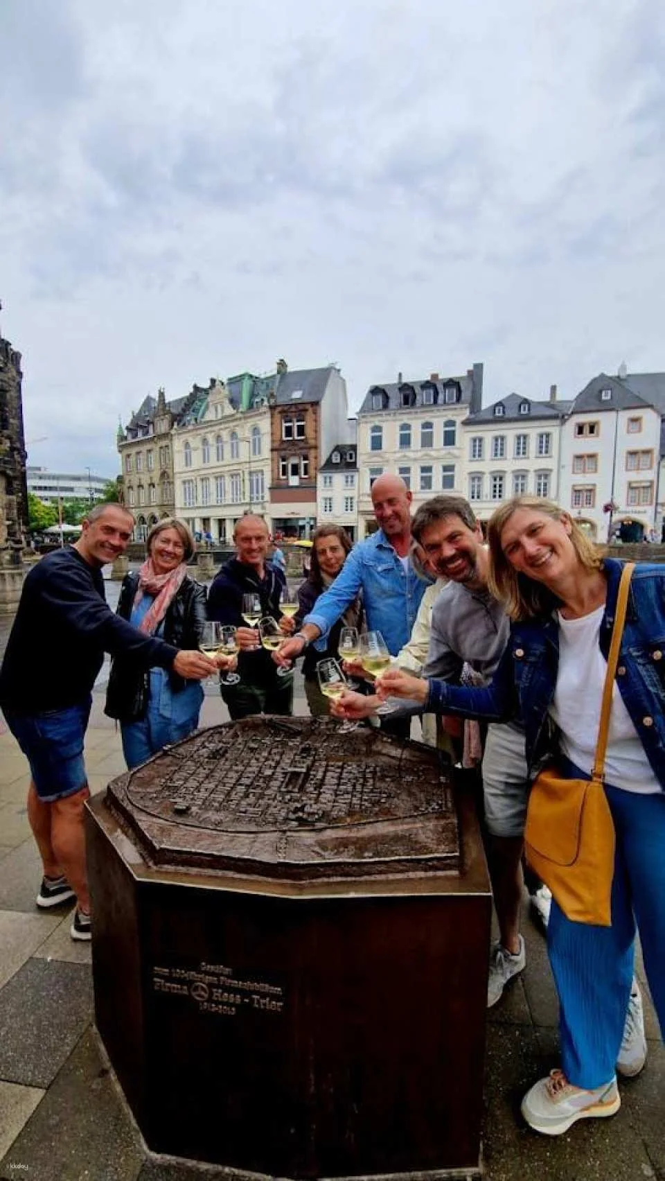 Guided tour with wine tasting in Trier's historic centre in English