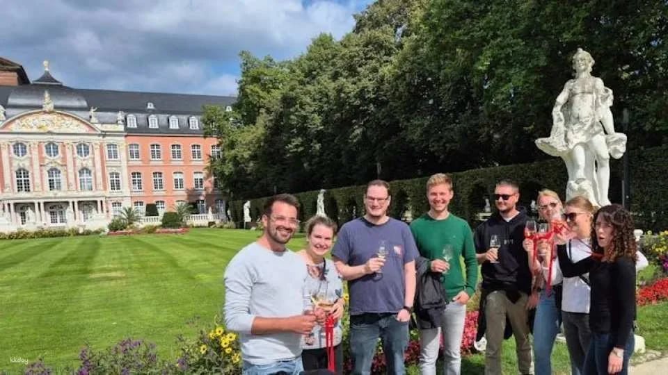 Guided tour with wine tasting in Trier's historic centre in English