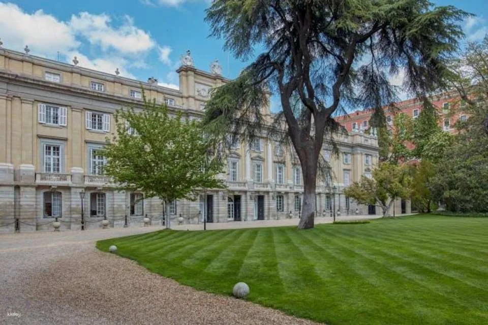 Skip-the-line tickets to Liria Palace with audio guide