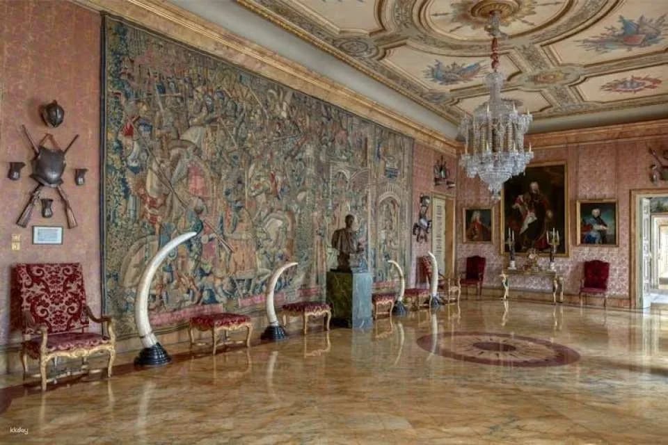 Skip-the-line tickets to Liria Palace with audio guide