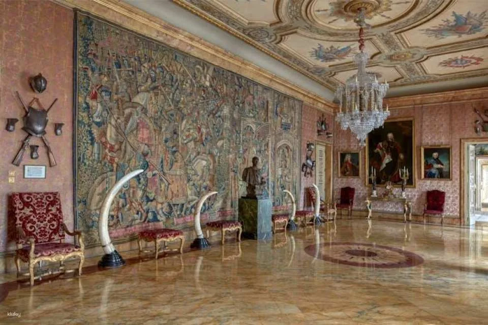 Skip-the-line tickets to Liria Palace with audio guide