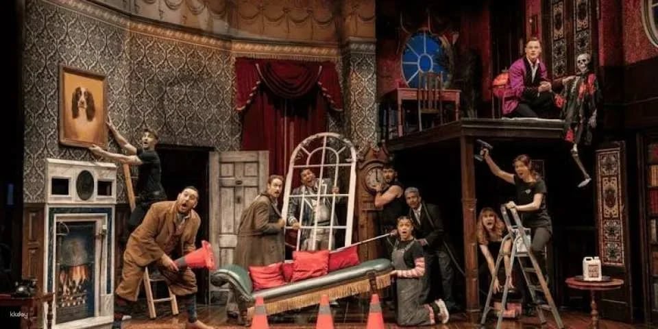 Skip-the-line tickets to The Play That Goes Wrong in London