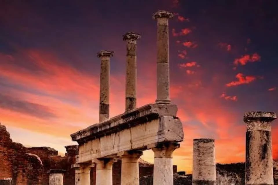 Pompeii audio secret tales self-guided walking tour