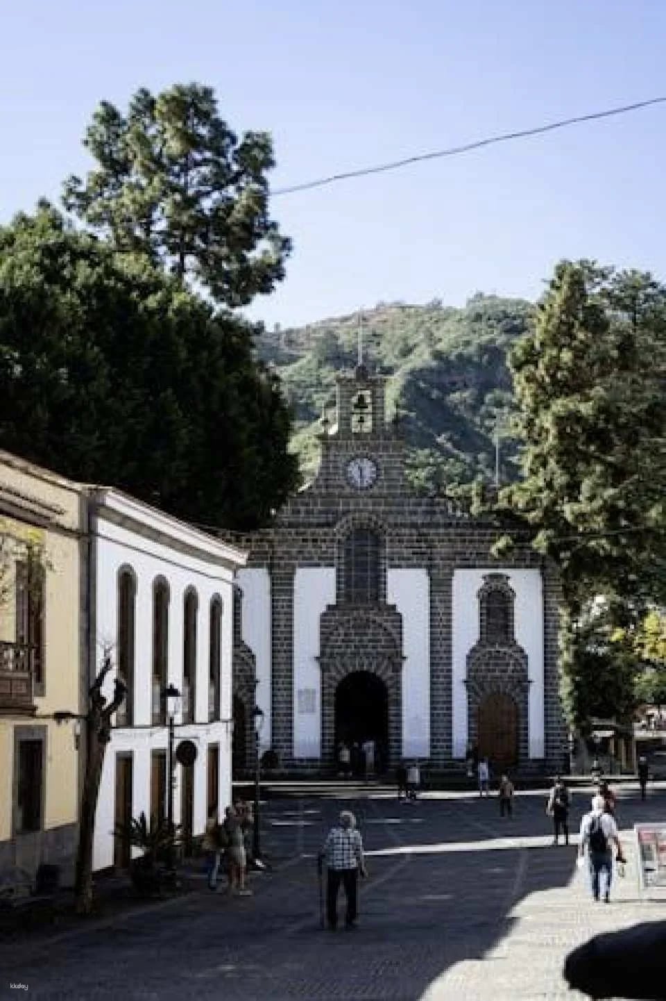 Sunday market tour in Santa Brígida, San Mateo and Teror