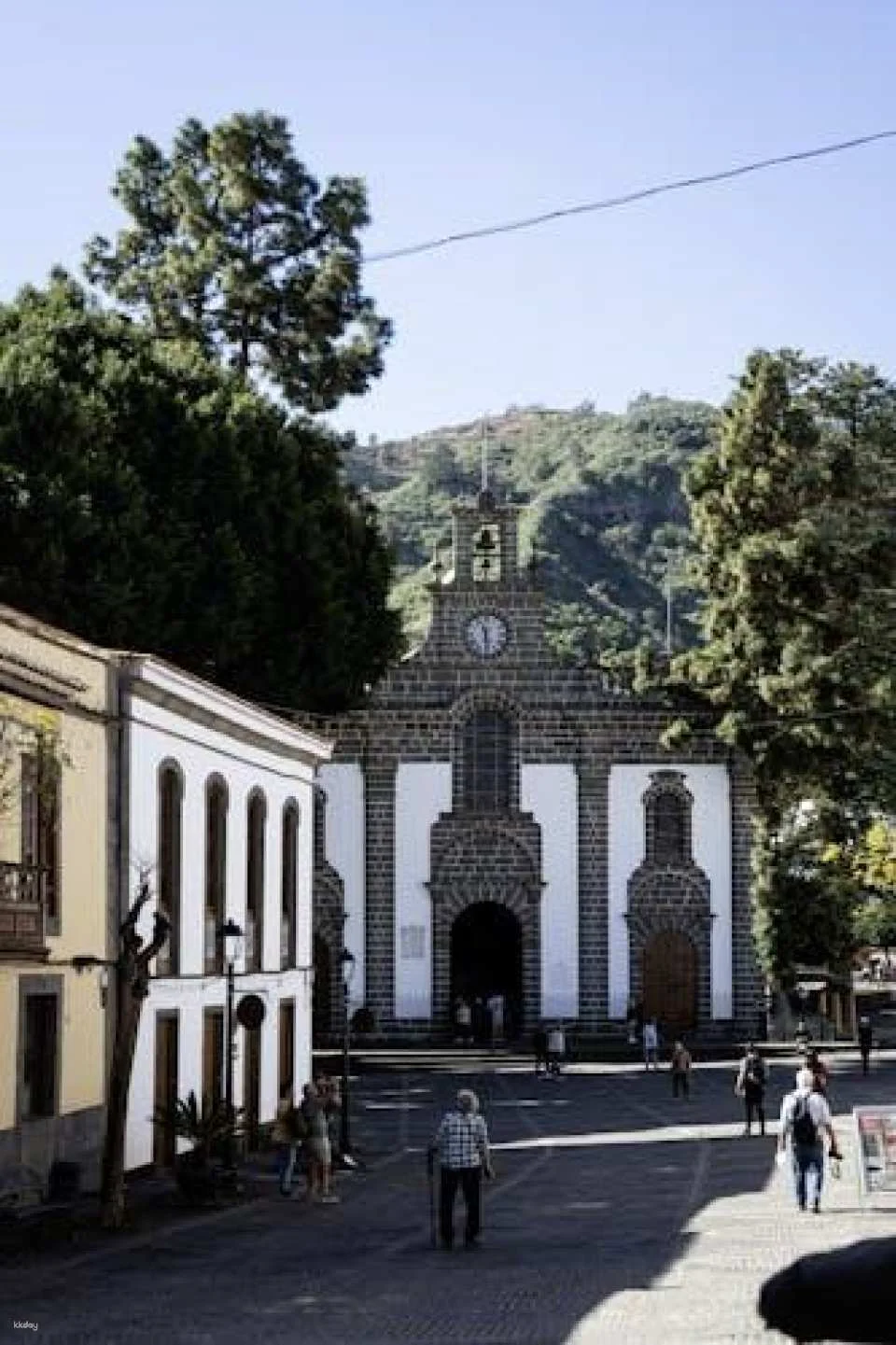 Sunday market tour in Santa Brígida, San Mateo and Teror