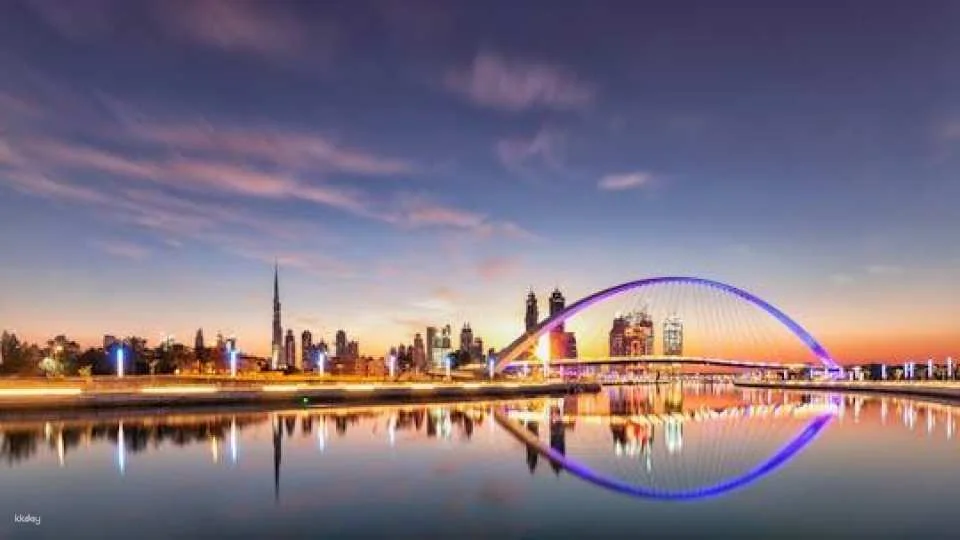 Modern Dubai tour with the View Palm experience