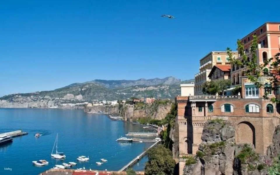 Pompeii, Sorrento And Positano Private Tour