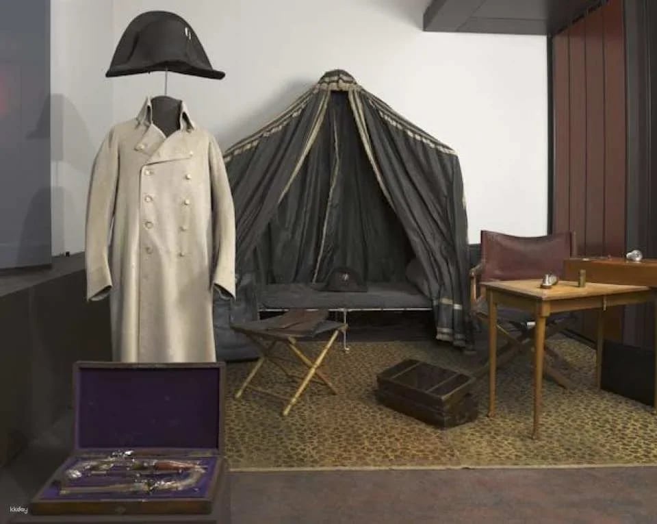 Army Museum Invalides and Napoleon Tomb tickets