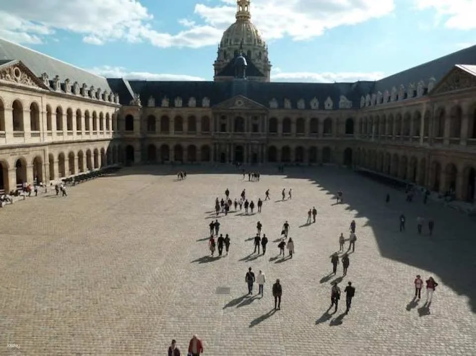 Army Museum Invalides and Napoleon Tomb tickets