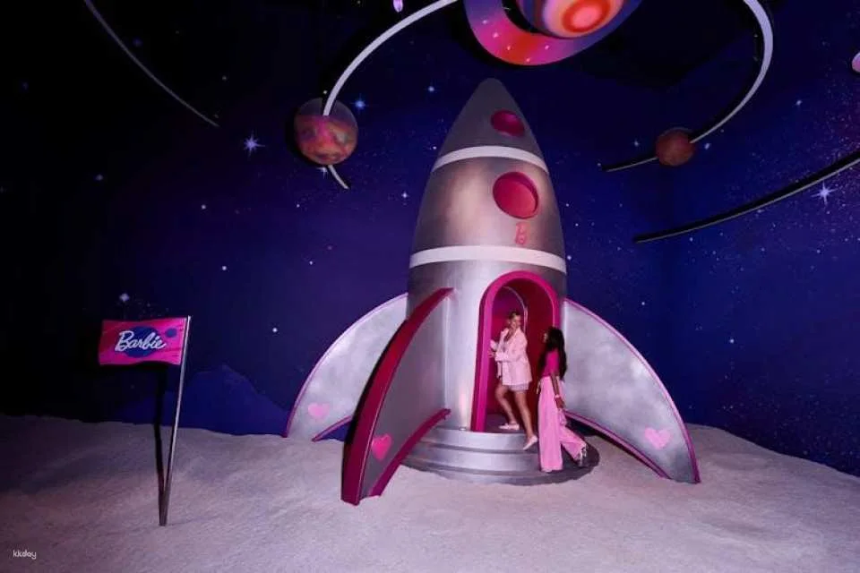 Barbie, the dream experience in Amsterdam