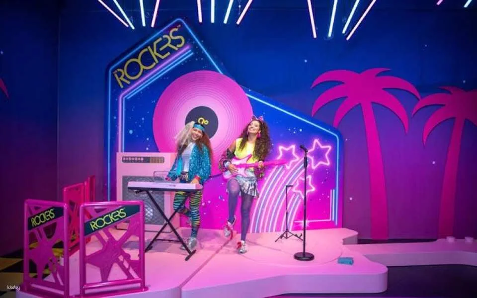 Barbie, the dream experience in Amsterdam