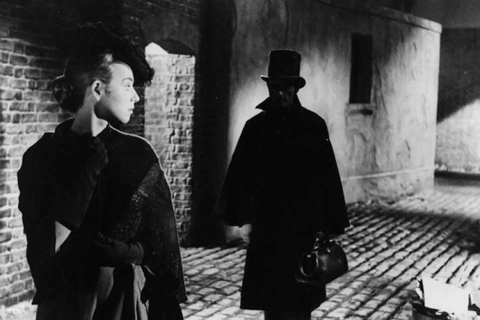 London Walking Tour with Entrance to the Jack the Ripper Museum