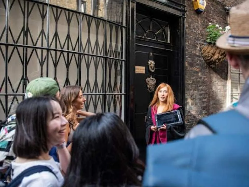J.K. Rowling and wizard 3-hour guided walking tour of London