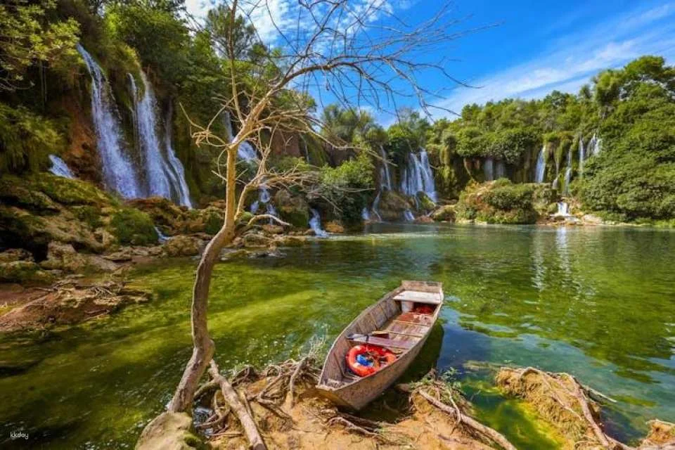 Private tour from Dubrovnik to Ston, Mostar and Kravice Waterfalls