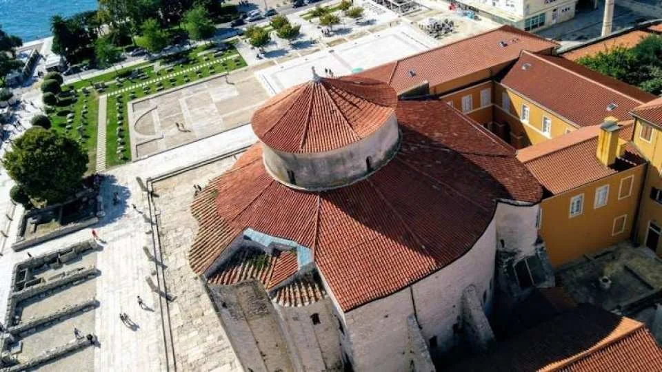 Private history walking tour of Zadar's Old Town