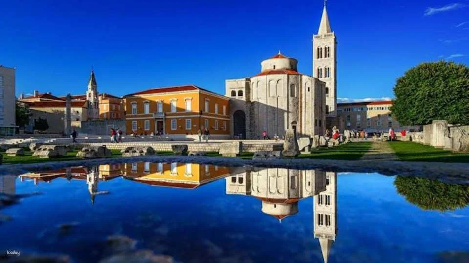 Private history walking tour of Zadar's Old Town