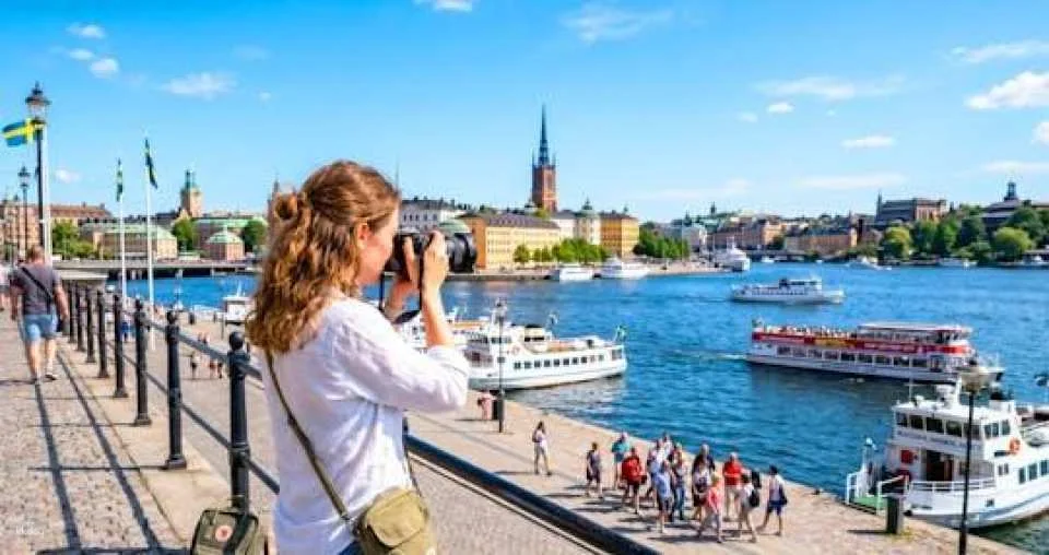 Stockholm combo tickets with hop-on hop-off bus and boat tour
