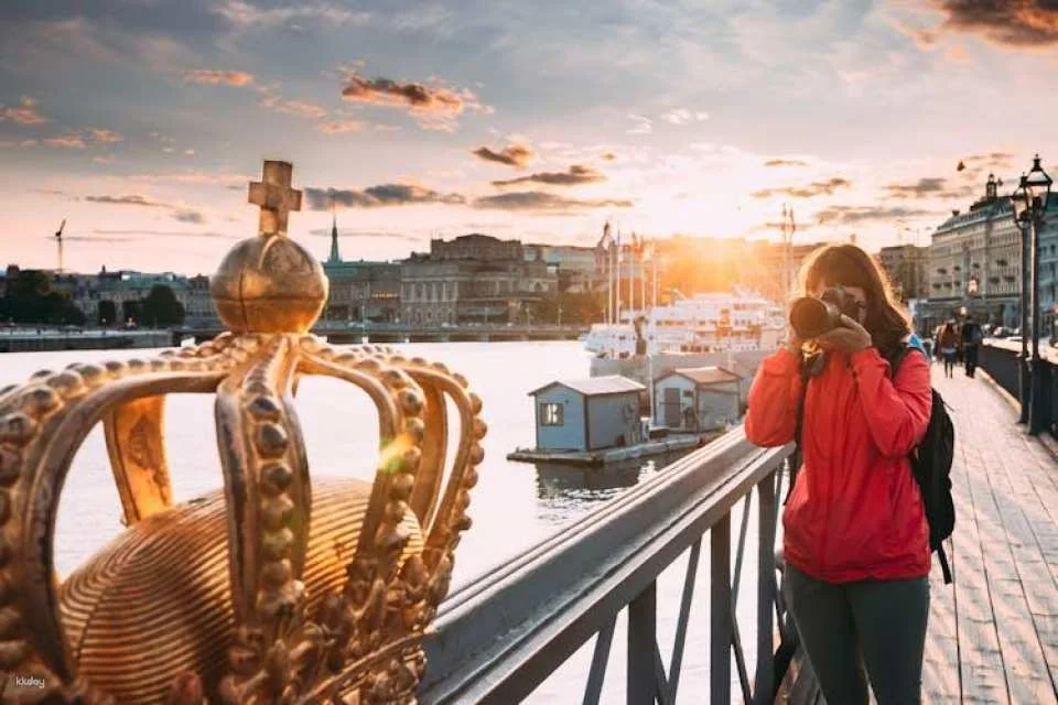 Stockholm combo tickets with hop-on hop-off bus and boat tour