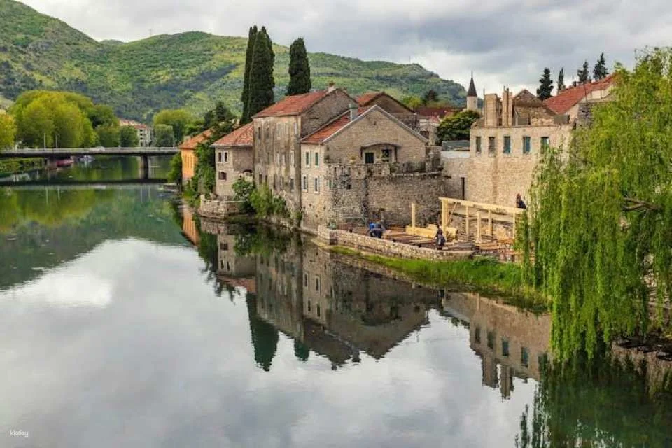 Half-day tour to Trebinje and Tvrdos Monastery with wine tasting