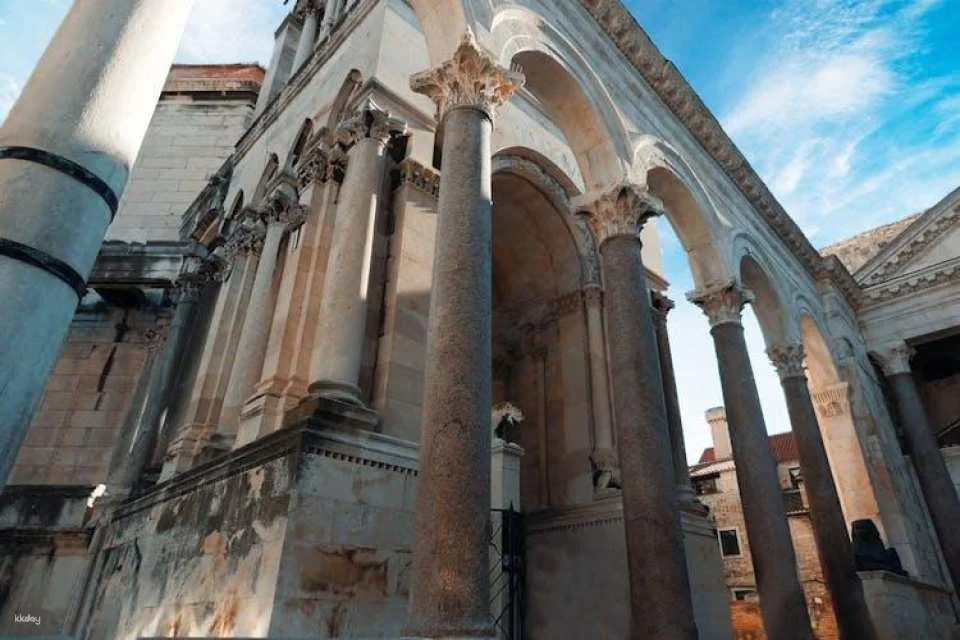 Split old city and Diocletian's Palace private evening tour