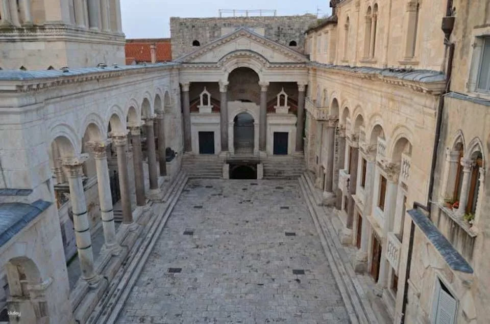 Split old city and Diocletian's Palace private evening tour