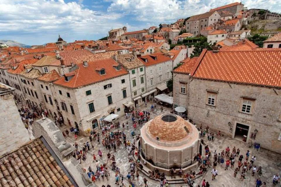 Dubrovnik one-hour guided walking tour in Spanish
