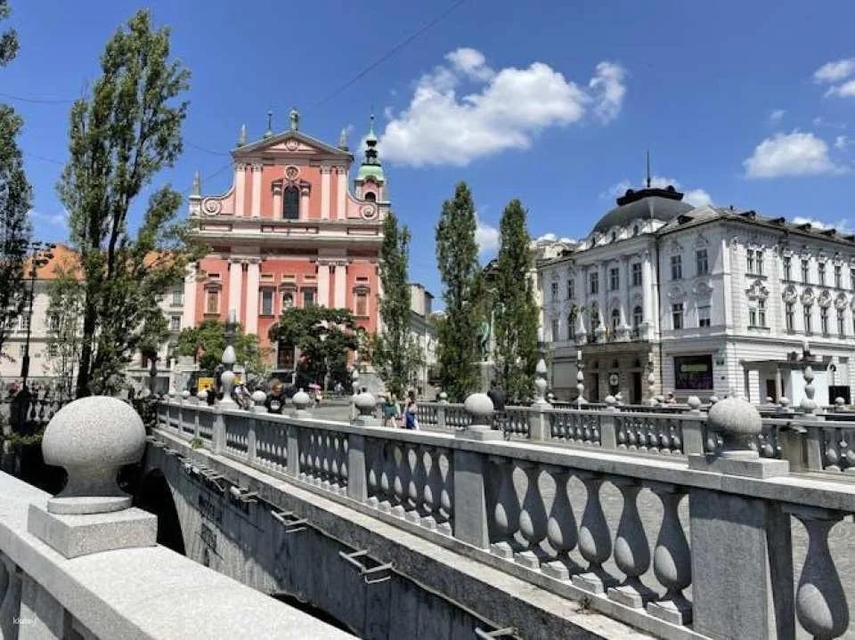 Small group tour to Ljubljana and Lake Bled from Zagreb