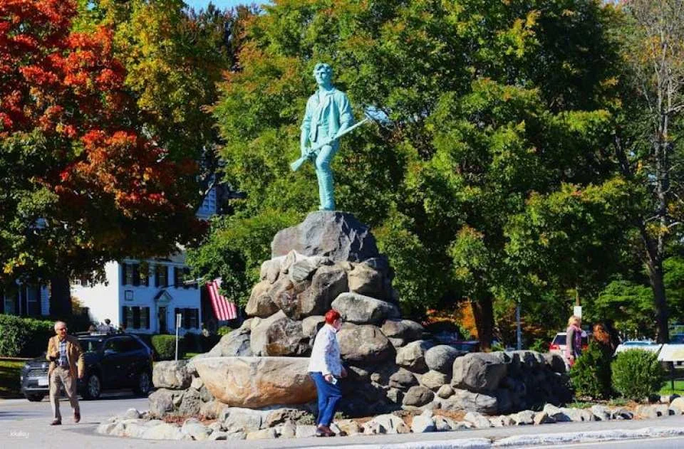 Lexington and Concord American Revolution Tour from Boston
