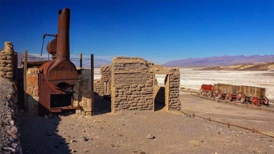 Ultimate Death Valley self-guided driving audio tour
