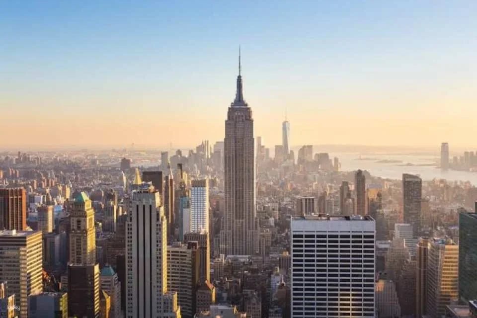 New York City highlights self-guided driving audio tour