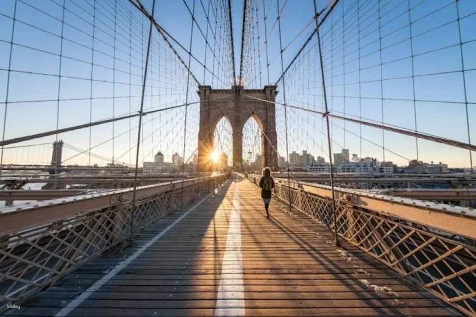 New York City highlights self-guided driving audio tour