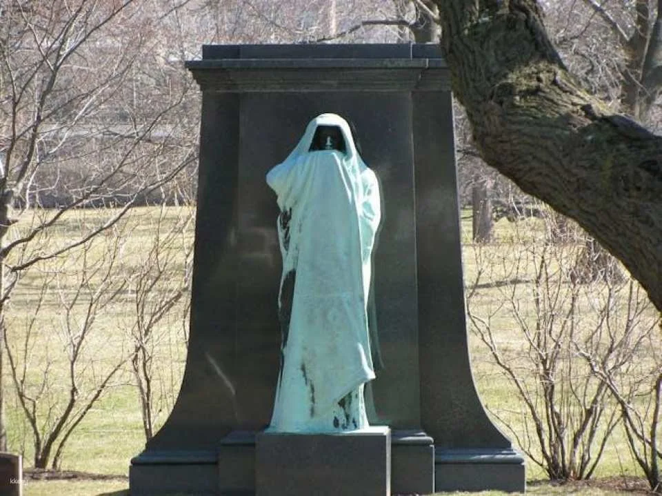 Chicago Graceland Cemetery self-guided audio tour